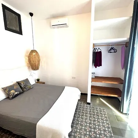 Abanico4 Apartment *